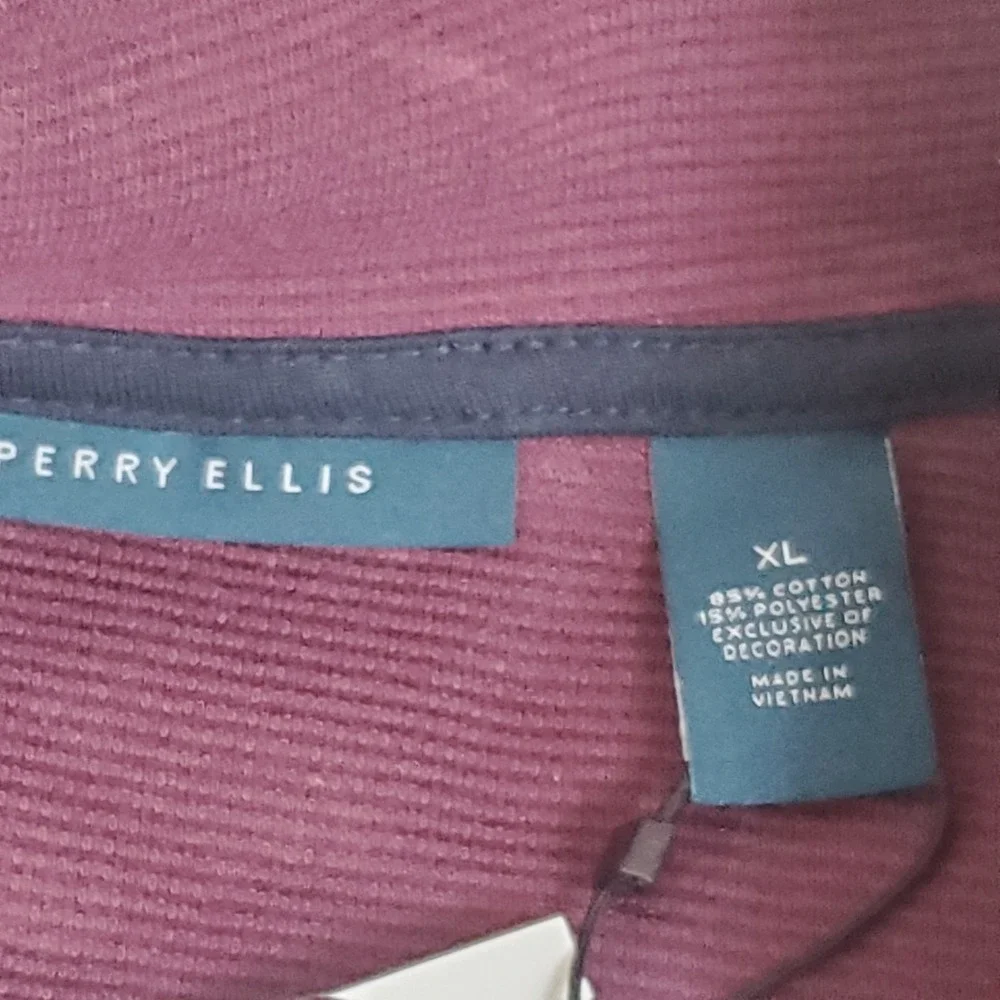 Perry‎ Ellis Men's  1/4 Zip Pullover Size XL  Burgundy Long Sleeve NWTGS